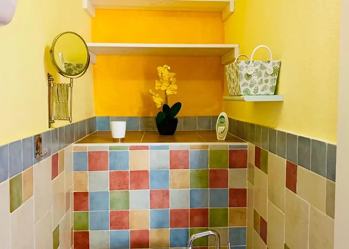 Orchidea Gialla Apartment Geata