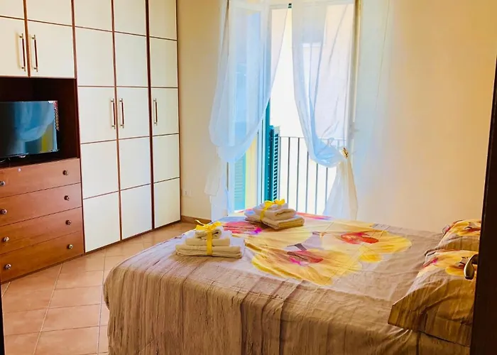 Orchidea Gialla Apartment Geata